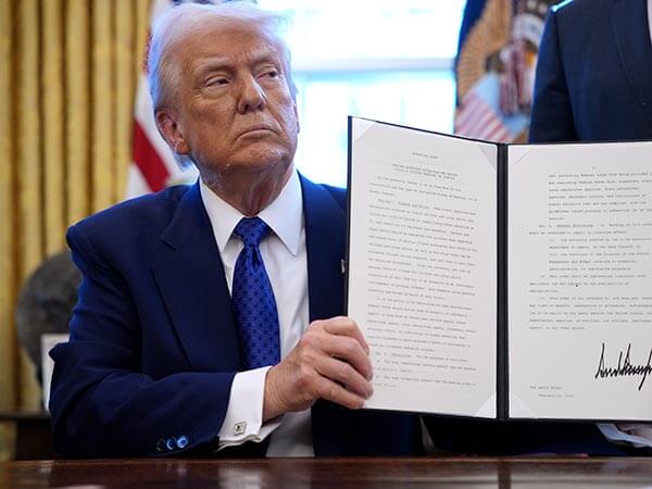 Trump signs executive order revising American history